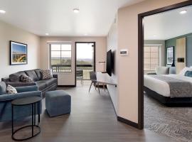 ClubHouse Hotel & Suites Rapid City, hotel u gradu Rapid Siti