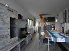 Ferienhaus mit Bootssteg in Sternberg, cleaning included