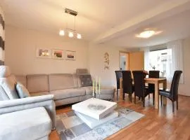 Cozy Coastal Stay with Garden, cleaning included