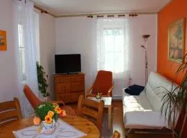 Apartment Weißig near Elbe Sandstone Mountains, cleaning included