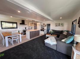 TAT's Place, Hotel in Coopers Beach