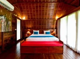 The Lumbung Wood Villa