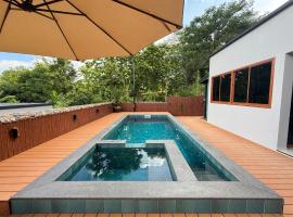 Moonlight Residence Pai, hotel com piscina em Pai