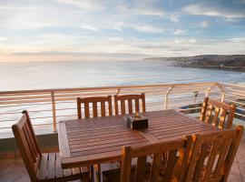 Diaz Beach Apartment, hotel dekat Mossel Bay Seal Island Reserve, Diasstrand