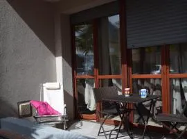 4-persoonsappartement met terras aan het Comomeer