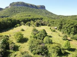 g&icirc;te de l'aigle, luksustelt i Aouste-sur-Sye