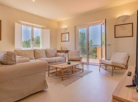 Casale sul Mare - Grilli 2，位于拉科纳的酒店