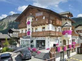 Hotel Crosal