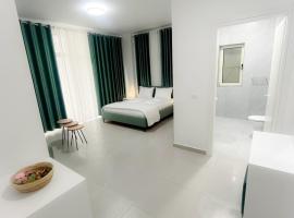 Drymades Ruci Rooms, hotel v destinaci Dhërmi