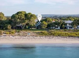 Shore House I Private Properties