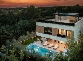 Luxury Villa Silea by Villas Holiday