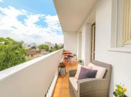 T3 lumineux pour 6 personnes proche métro Lyon