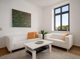 Ferienwohnung SeaView mit Seeblick und eigener Sonnenterrasse mit Seezugang