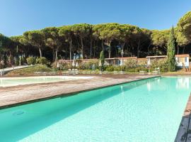 Camping Pineta sul Mare, hotel v destinaci Cesenatico