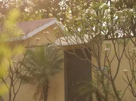 Alaya Stays Nehamrit Courtyard Villa Pet friendly Villa with Outdoor Bathtub