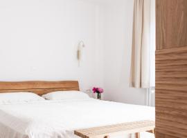 Apartments-Rooms Kocijancic, hotel na Bledu