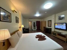 Hotel Grand Mandarin Latphrao 130