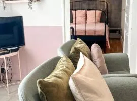 Parking privé - Jazz à Vienne 12 min - Gare - Balcon