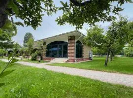 Raduga Orion villa