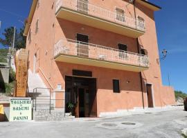 Villa Tardioli, haustierfreundliches Hotel in Castelluccio