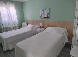 Alojamiento a 25km de Madrid apta para mascotas cerca de zonas de ocio, glamping em Navalcarnero