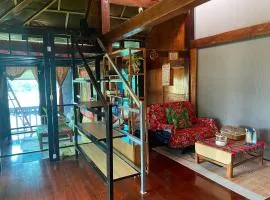 Uphill Coffee and Homestay - Nhà Trên Đồi