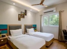 FlxHo Cyber One - Hotel And Banquet- DLF Cyber City