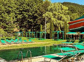 Pensiunea Valea Gepisului, strandhotel in Groşi