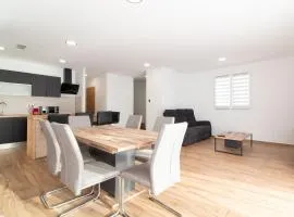 Global Properties, Moderno chalet en la playa de Almenara