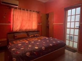 Combine Picks Short Break Centre Hotel and Suite, ξενοδοχείο σε Αμπεκούτα