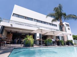 MINT Hotel 84 on Katherine, hotel with hot tubs in Johannesburg