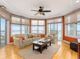 Residence 603 At The Grand