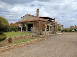 GOLDEN Twin's Villas 2