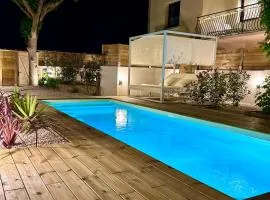 Appart 'COSY avec Piscine Chauffée Privée
