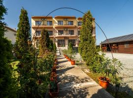 Lucas, hotel in Costinesti