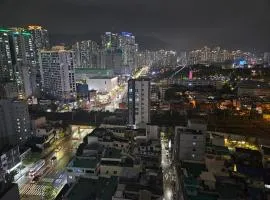 부산 서면 레지던스 신축 힐링 하우스