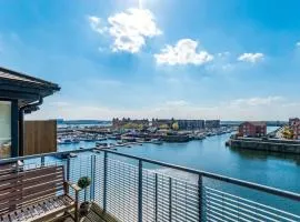 The Waterfront Penthouse I With Parking