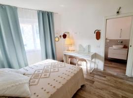 700 m DAL MARE Apt Porto San Giorgio, ξενοδοχείο σε Porto San Giorgio