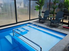 Willa Mirella, Hotel in Dębki