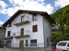 Casa La Sorgente, ξενοδοχείο σε Montemezzo