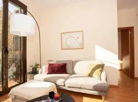 Radiant Vista Apartment Eixample