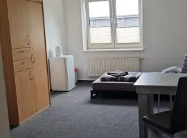 Zweibettzimmer mit eigenem Bad