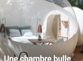 Dormir dans une bulle Grandiose, avec Spa, la t&ecirc;te dans les &eacute;toiles, luxusn&yacute; stan v destin&aacute;cii Six-Fours-les-Plages
