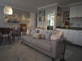Y by C Beach Luxury Apartment Sandy Hills Luquillo, hotel v destinaci Luquillo