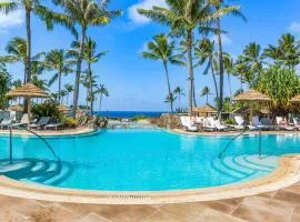 Maui Escape - Elegant Condo, Partial Ocean Views & Resort Perks
