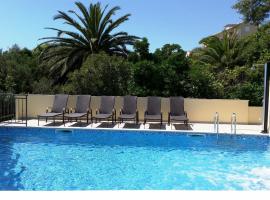 Apartments Kust, hotel v destinaci Mlini