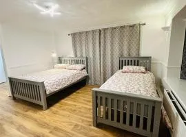 Ashsons Cosy Studio Apartment