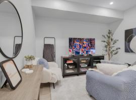 1 BR Suite Stylish Coffee Station Stocked sleep 4, hotel en Edmonton
