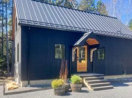 Spruce Shores Retreat