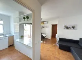 HomeHolidaysRentals Roure - Costa Barcelona